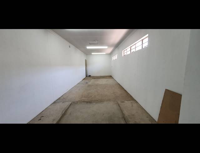400M² WAREHOUSE RENTED IN EASTLEIGH